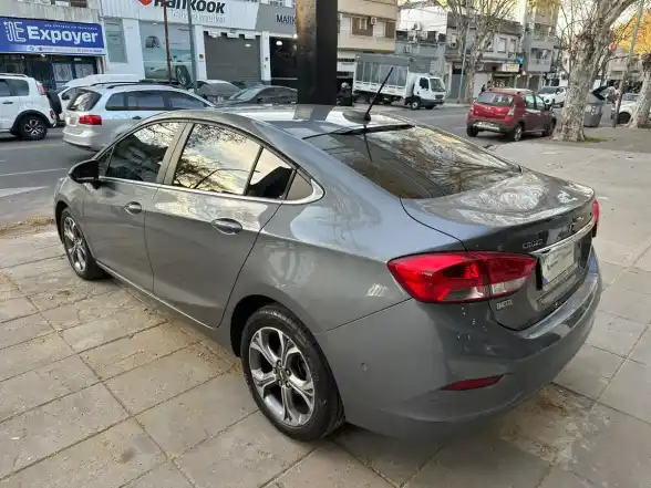 Chevrolet Cruze 1.4 Premier At Sedan 2023 - foto 5