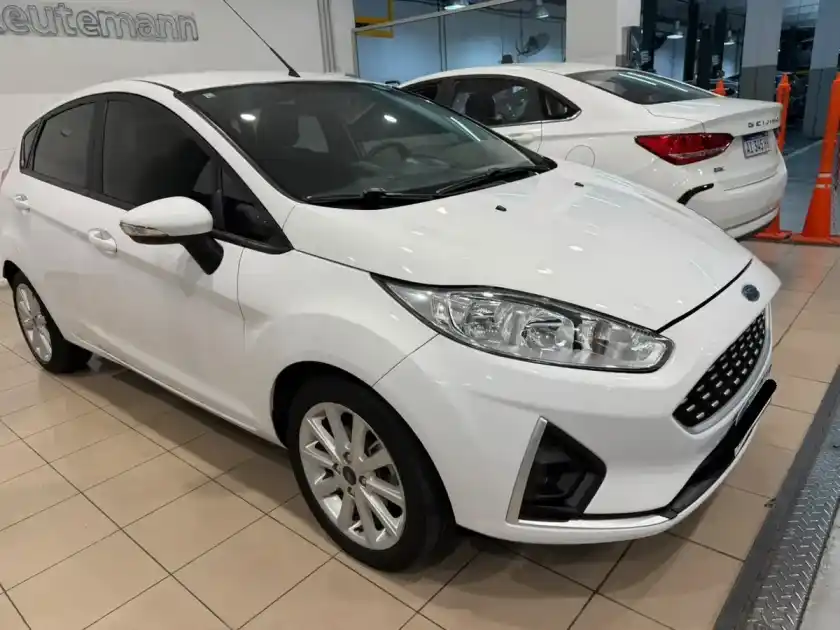 Ford Fiesta Kinetic 1.6 Se Plus 120Cv 2019 - foto 3