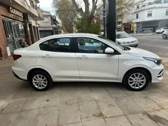 Fiat Cronos 1.3 Drive Cvt 2023 - foto 4