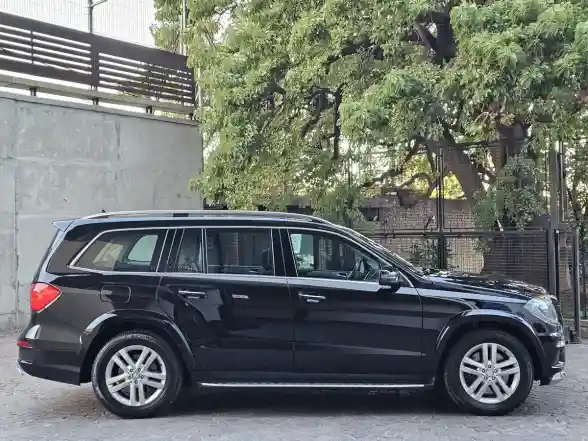Mercedes-Benz Clase Gl 4.7 Gl500 4Matic Sport V8 Bit 435Cv 2013 - foto 5