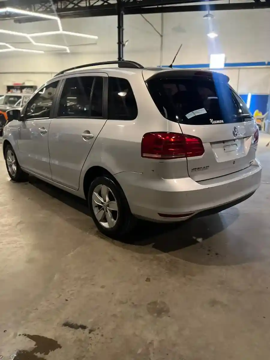 Volkswagen Suran 1.6 Comfortline 101Cv 2017 - foto 4