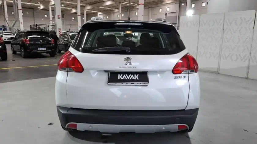 Peugeot 2008 1.6 Feline 2017 - foto 4