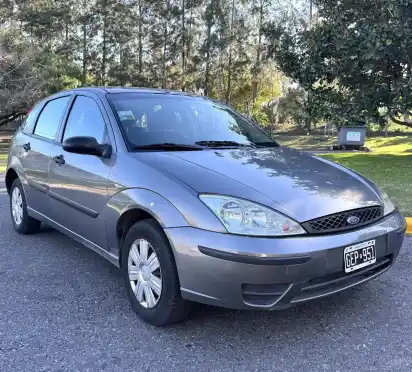 Ford Focus 1.6 Ambiente 2007 - foto 2