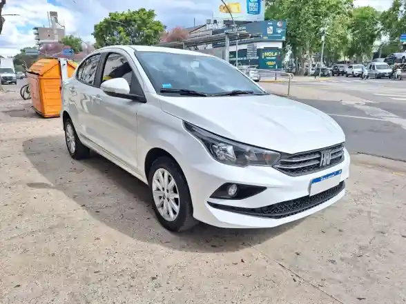 Fiat Cronos 1.3 Gse Drive Pack Conectividad 2023 - foto 3