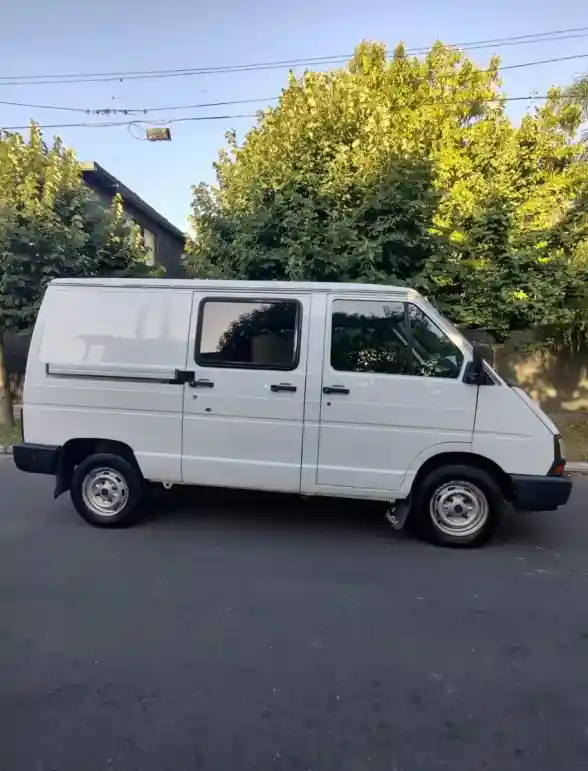 Renault Trafic Furgon 2.2 T 310 1994 - foto 3