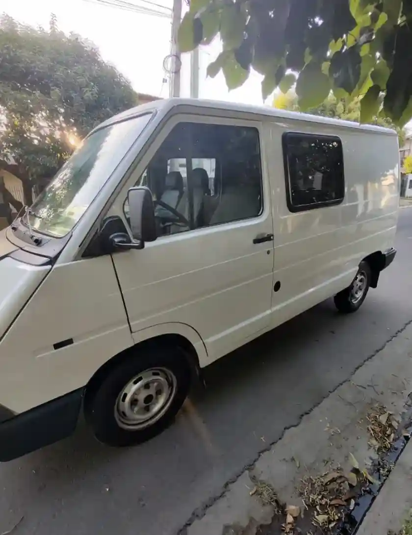 Renault Trafic Furgon 2.2 T 310 1994 - foto 5