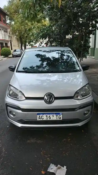 Volkswagen Up! 1.0 High Up! 3 P 2018 - foto 2