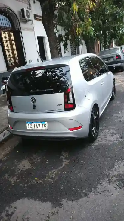 Volkswagen Up! 1.0 High Up! 3 P 2018 - foto 5