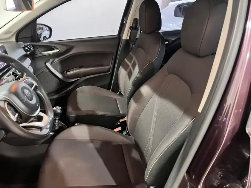 Fiat Cronos 1.8 16V Precision 2021 - foto 4