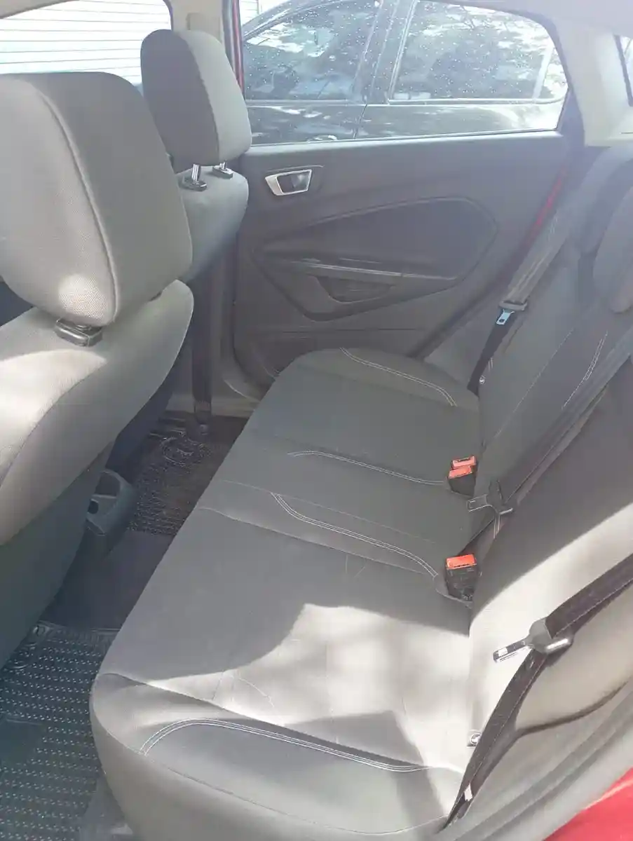 Ford Fiesta Kinetic 1.6 Se 2017 - foto 3