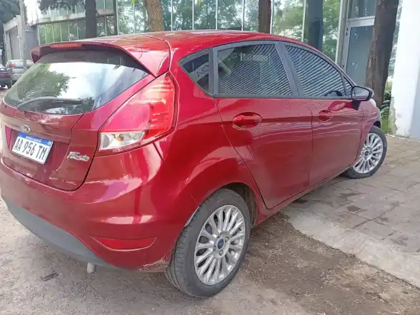 Ford Fiesta Kinetic 1.6 Se 2017 - foto 4
