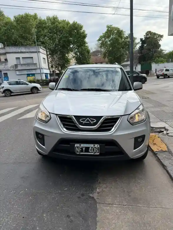 Chery Tiggo 2.0 Confort 4X2 127Cv 2013 - foto 2