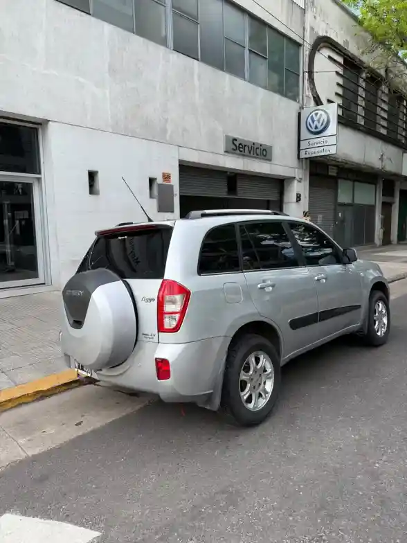 Chery Tiggo 2.0 Confort 4X2 127Cv 2013 - foto 4