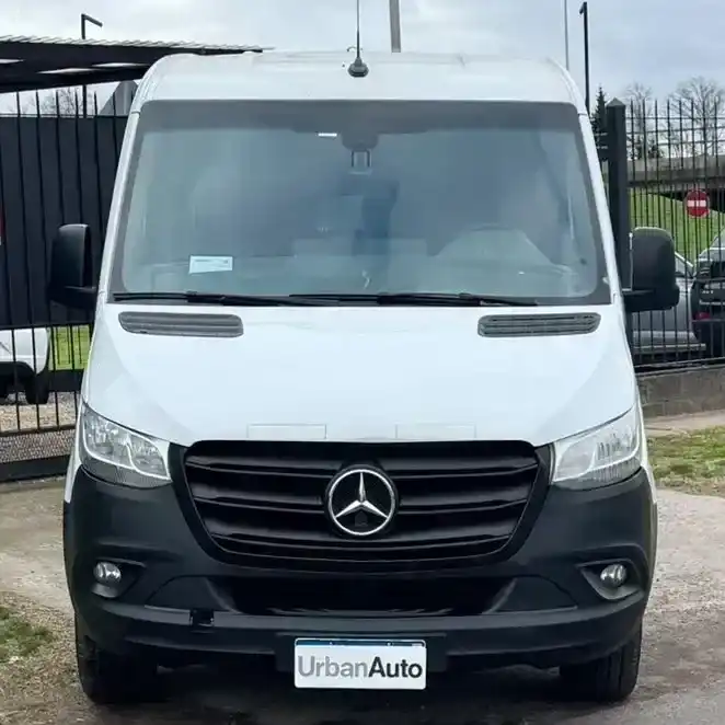 Mercedes-Benz Sprinter 311 Cdi Street Furgón 3250 Tn V2 2021 - foto 2