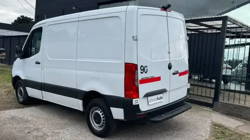 Mercedes-Benz Sprinter 311 Cdi Street Furgón 3250 Tn V2 2021 - foto 3