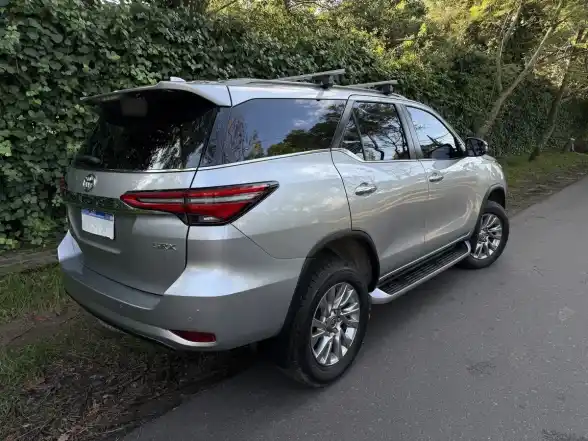 Toyota Sw4 4X4 Srx 2.8 Tdi 6 At 7A 2023 - foto 4
