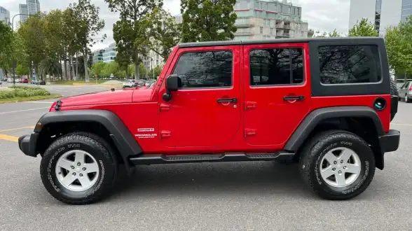 Jeep Wrangler 3.6 Unlimited 284Hp Atx 2012 - foto 2