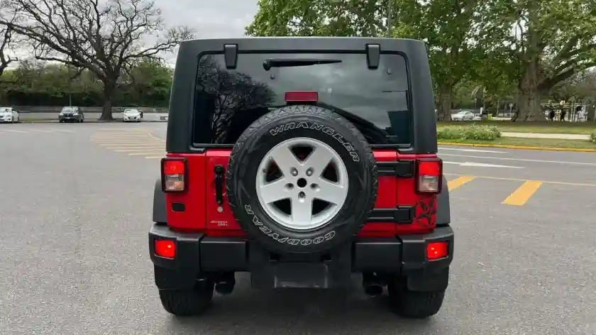 Jeep Wrangler 3.6 Unlimited 284Hp Atx 2012 - foto 4