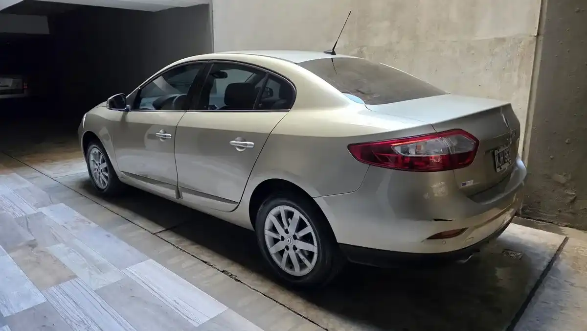 Renault Fluence 2.0 Privilege Mt 2011 - foto 3