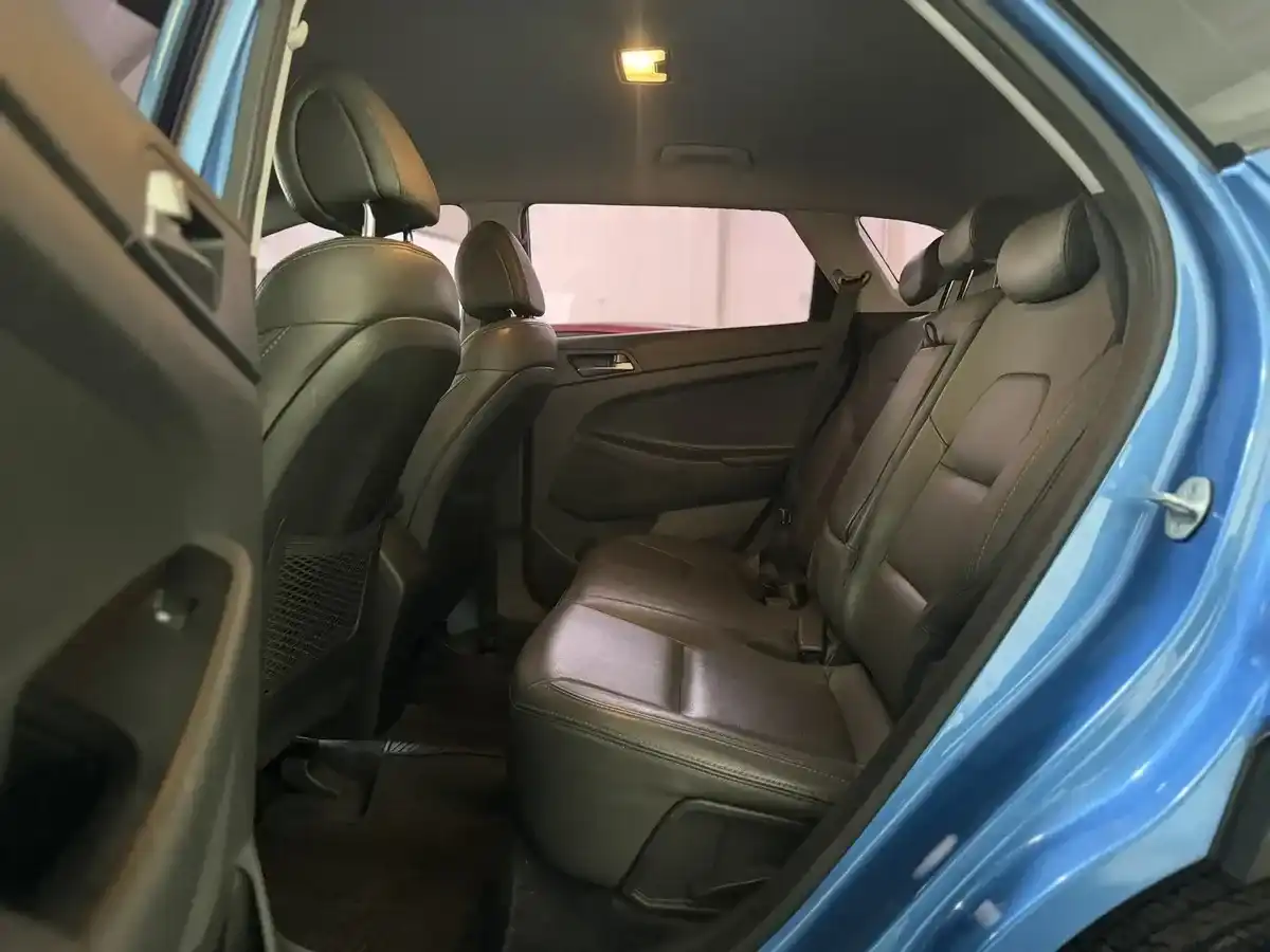 Hyundai Tucson 2.0 Style 2Wd At 2018 - foto 5