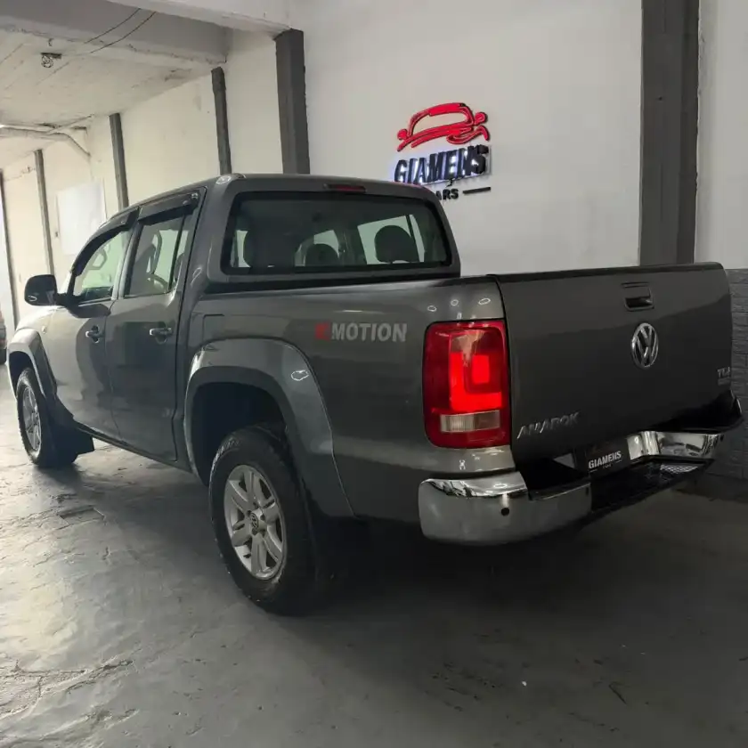 Volkswagen Amarok 2.0 Cd Tdi 4X4 Highline Black Bh0 2011 - foto 4