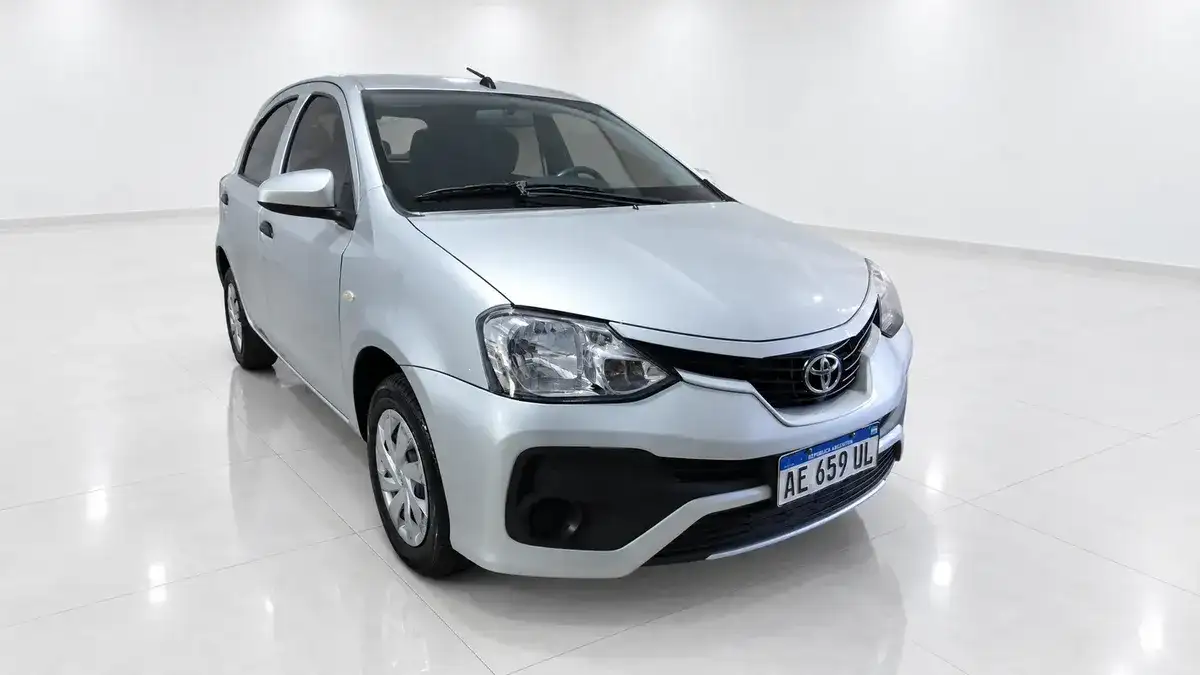 Toyota Etios 1.5 X 6Mt My19 2021 - foto 2