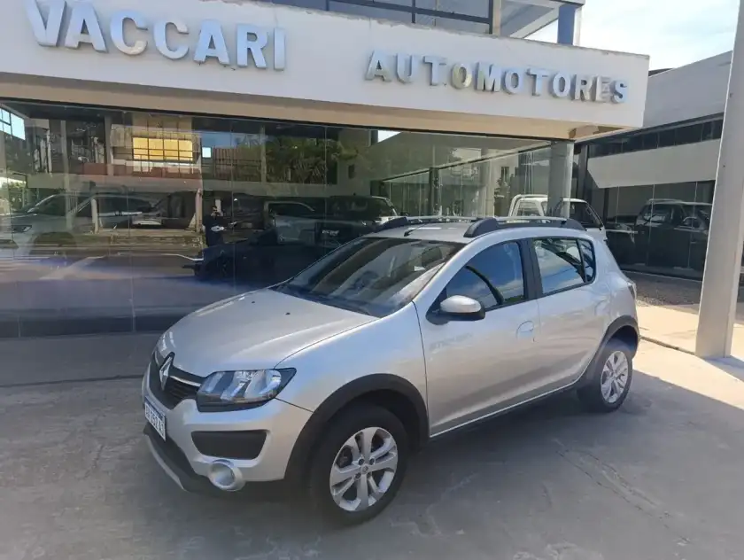 Renault Sandero Stepway 1.6 Dynamique 105Cv 2016 - foto 1