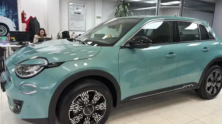 Fiat 600 Hybrid Hybrid 2025 - foto 1