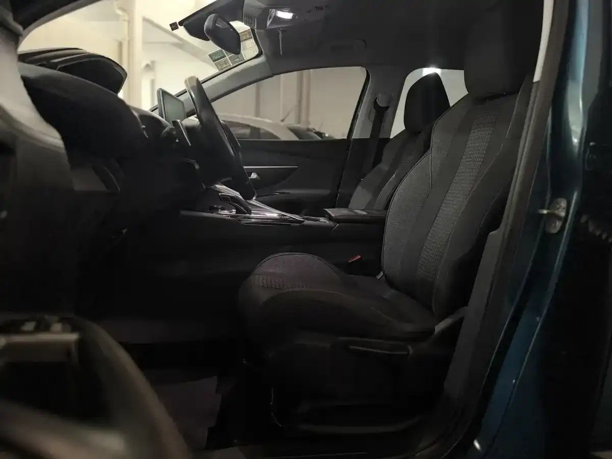 Peugeot 5008 1.6 Allure 2018 - foto 5