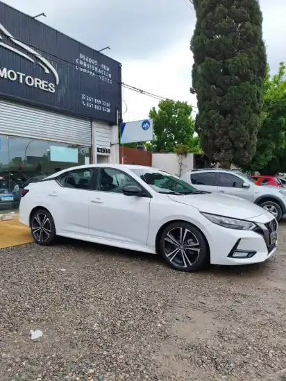 Nissan Sentra 2.0 Sr Cvt 2021 - foto 2