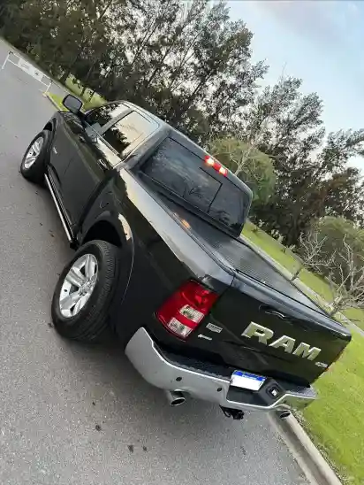 Ram 1500 5.7 Laramie Atx V8 2021 - foto 4