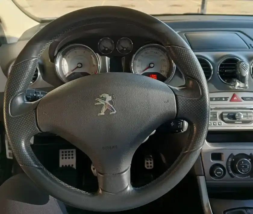 Peugeot 308 2.0 Feline 143Cv 2012 - foto 5