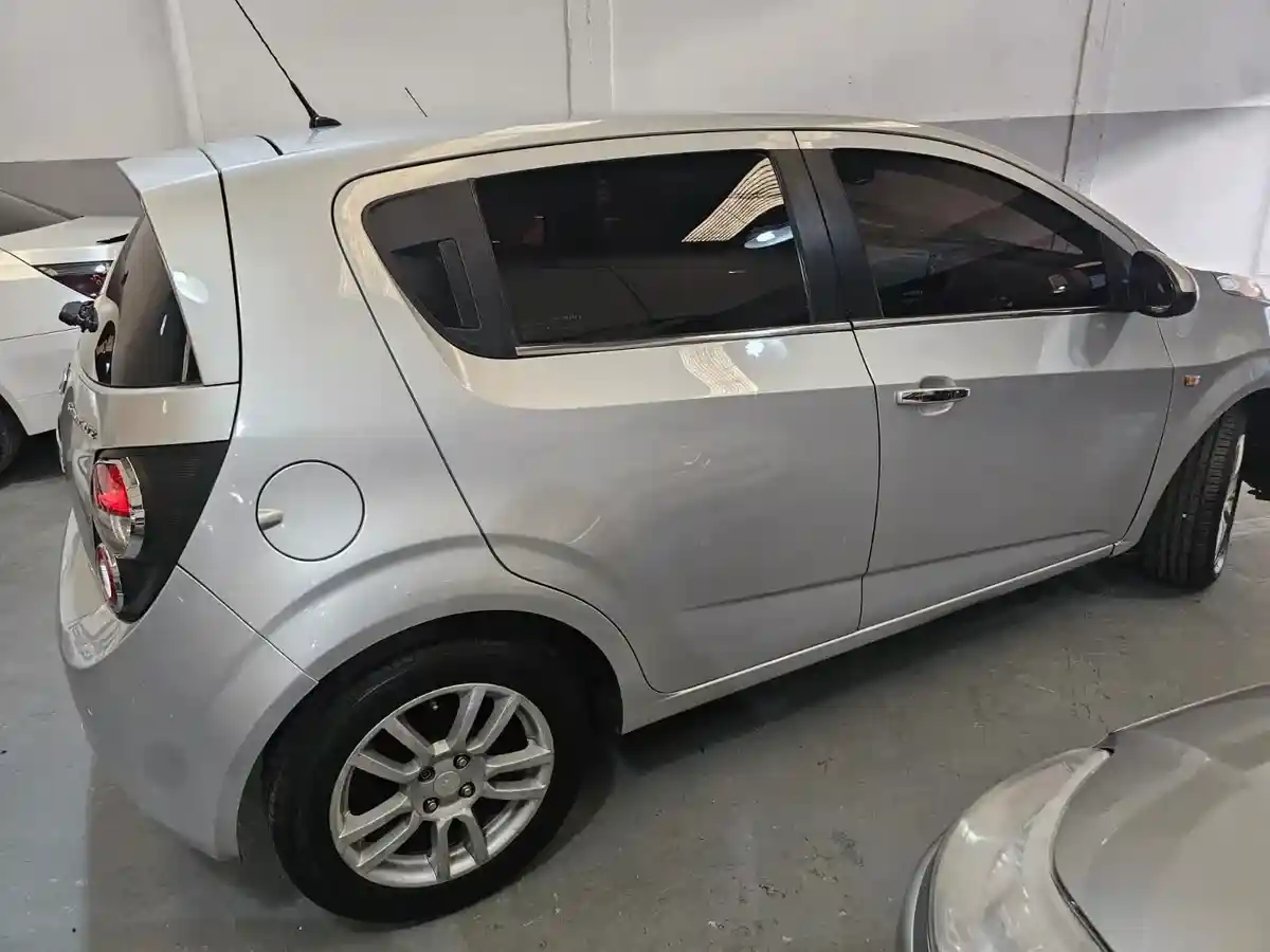 Chevrolet Sonic 1.6 Ltz Mt Mx 2015 - foto 3