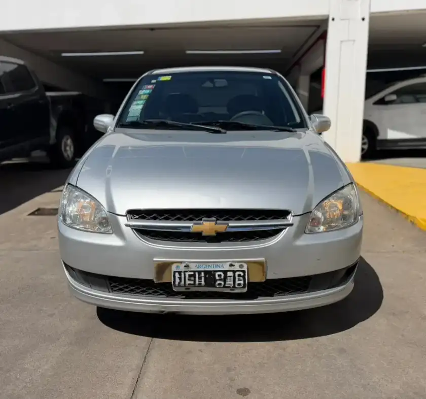 Chevrolet Classic 2013 - foto 1