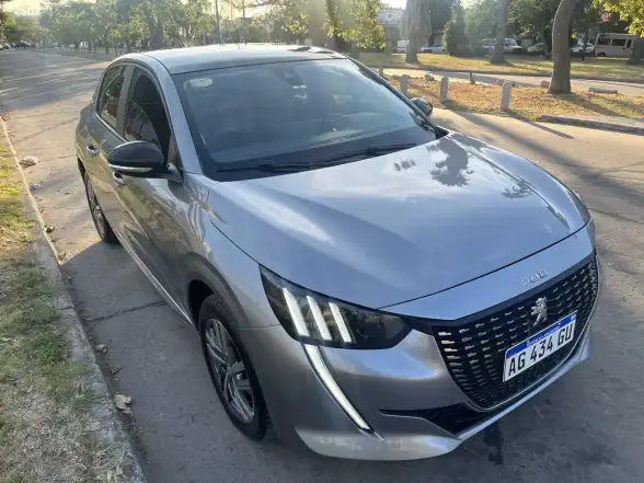 Peugeot 208 1.6 Feline Tiptronic 2024 - foto 3