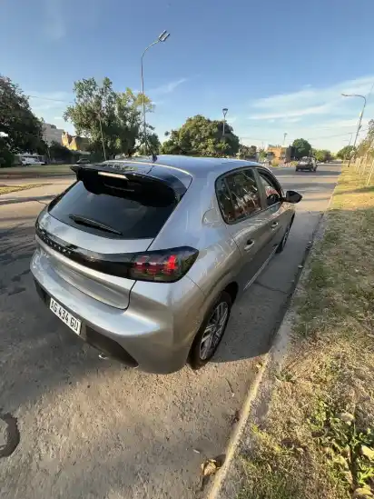 Peugeot 208 1.6 Feline Tiptronic 2024 - foto 5