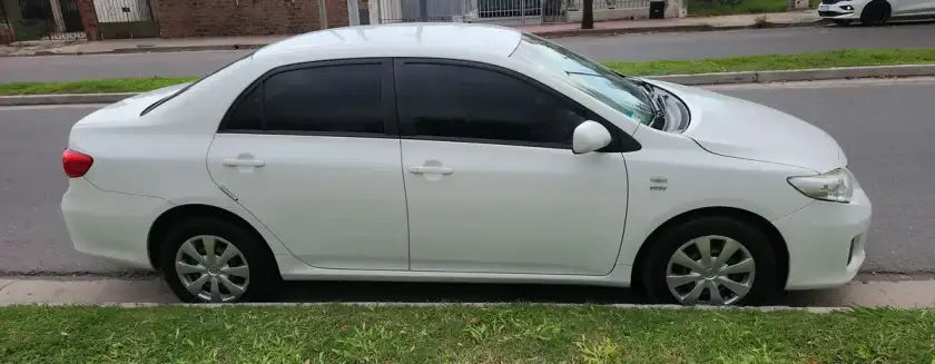 Toyota Corolla 1.8 Xli Mt 140Cv 2014 - foto 4