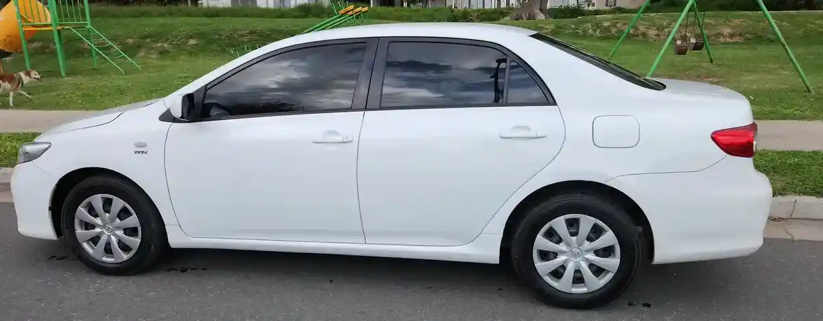 Toyota Corolla 1.8 Xli Mt 140Cv 2014 - foto 5