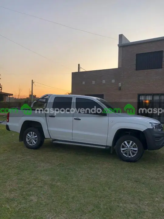 Volkswagen Liquido Amarok  0 - foto 4