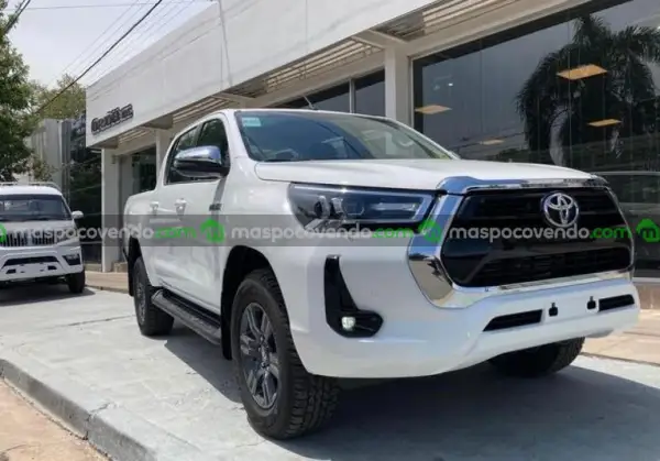 Toyota HILUX D/C 2.8 TDI SRV A/T 4x2 0Km My2024, blanco. DISPONIBLE. 0 - foto 1