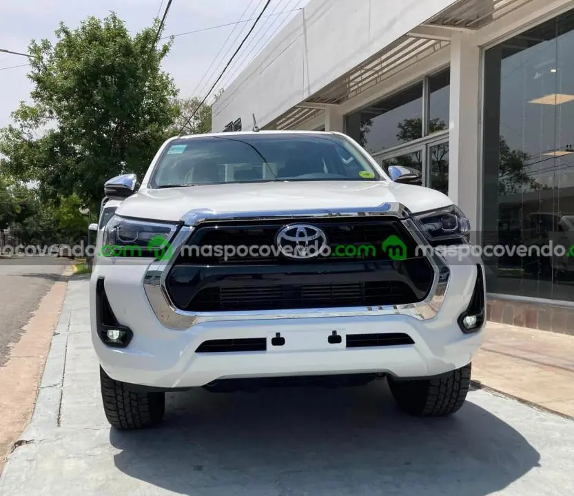 Toyota Hilux D/C 2.8 Tdi Srv A/T 4X2 0Km My2024, Blanco. Disponible.  0 - foto 4