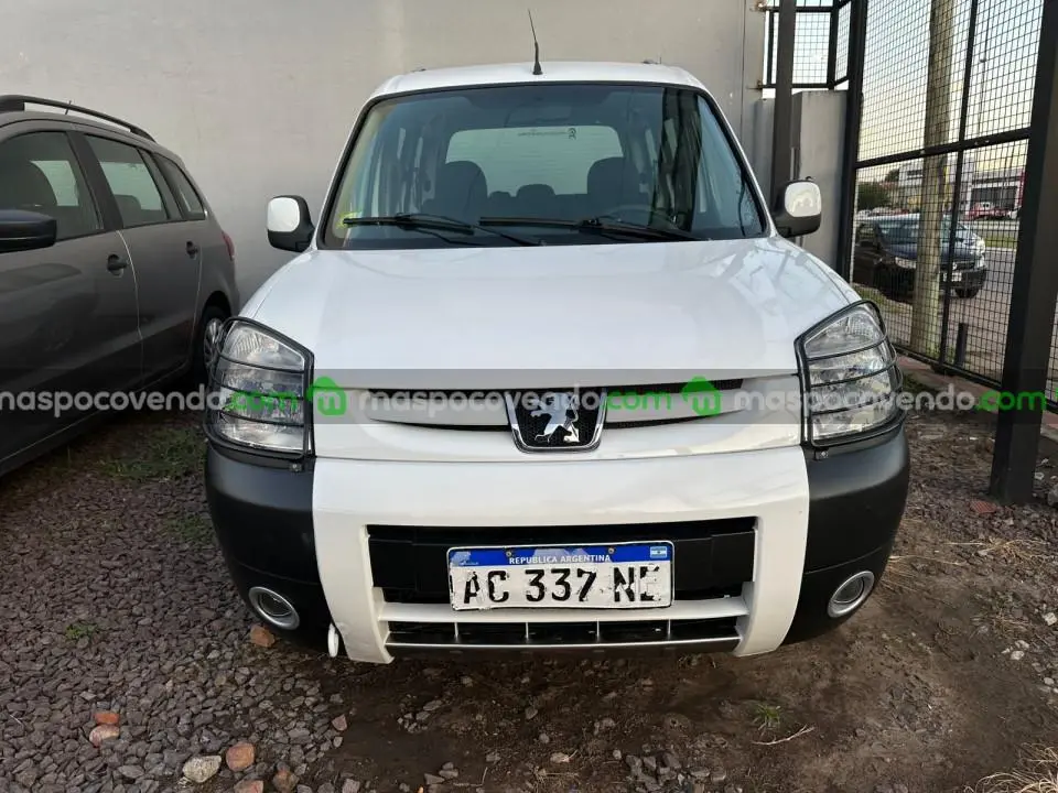 Peugeot 2018 Partner Pata. 1.6Hdi Vtc Pl L10/17  2018 - foto 2