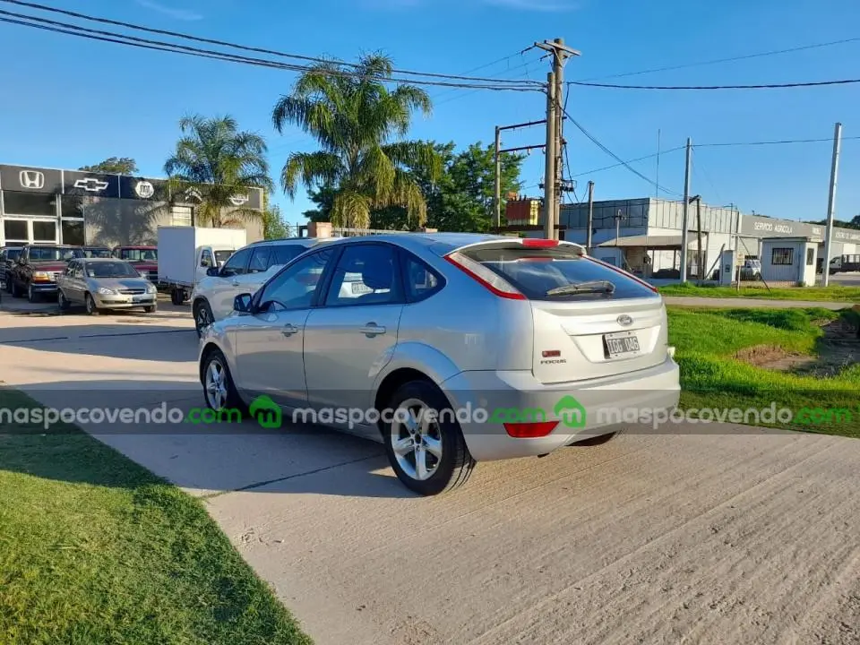 Ford Focus Trend Plus 1.8L 5P  0 - foto 5