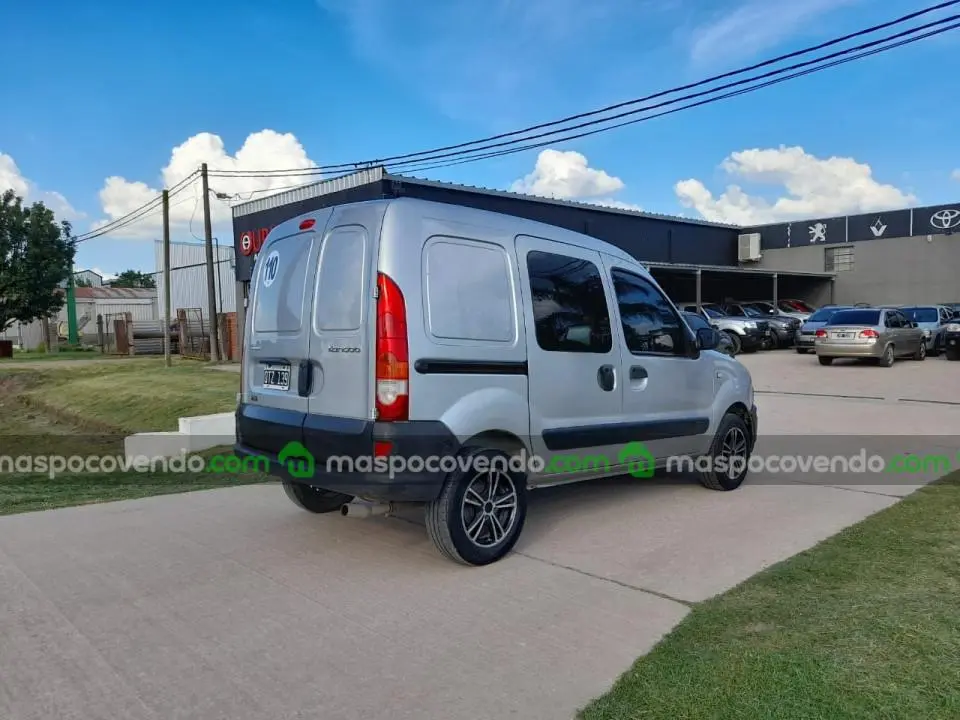 Renault Kangoo Confort 1.6 2P 5 Asientos  0 - foto 2