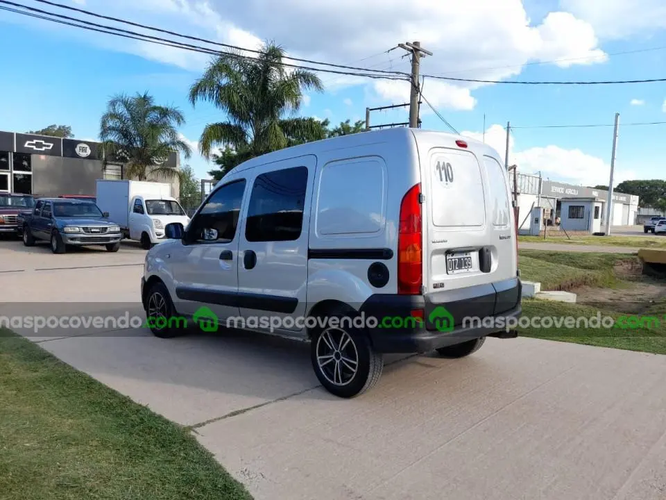 Renault Kangoo Confort 1.6 2P 5 Asientos  0 - foto 5
