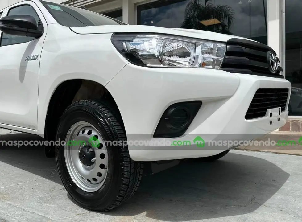 Toyota Hilux D/Cabina 2.4 Tdi Dx 4X4 0Km My2025 Disponible! Orio Hnos  0 - foto 5