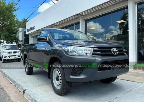 Toyota Hilux C/Simple 2.4 Tdi 4X4 0Km My2026 Gris Oscuro Metalizado. Disponible Orio Hnos  0 - foto 1