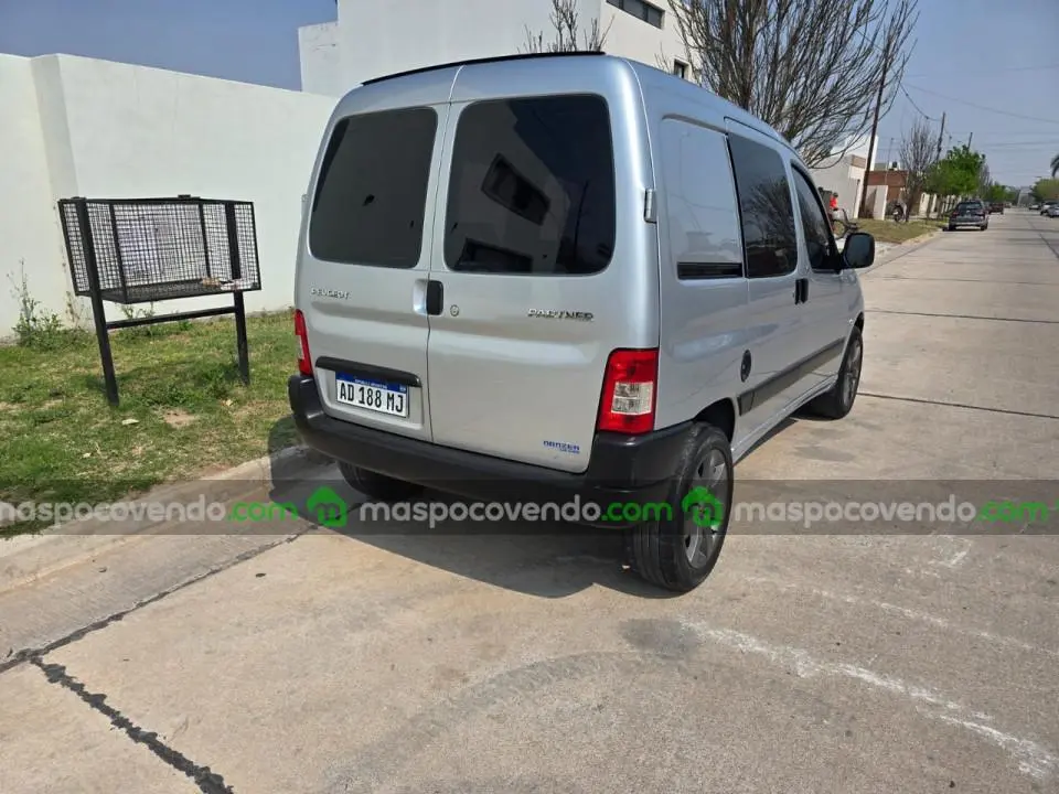 Peugeot Partner Hdi 2018  2018 - foto 3