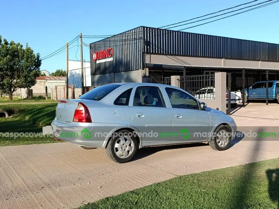 Chevrolet Corsa Ii Easytronic 4P  0 - foto 2