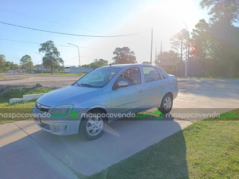 Chevrolet Corsa Ii Easytronic 4P  0 - foto 4